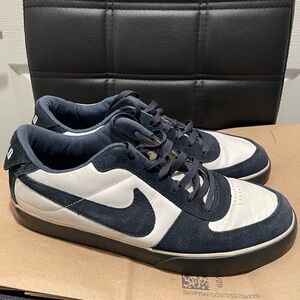 🛑 RARE FINE! Nike 6.0 - 2005 Limited Edition Men's Blue and White Sneakers